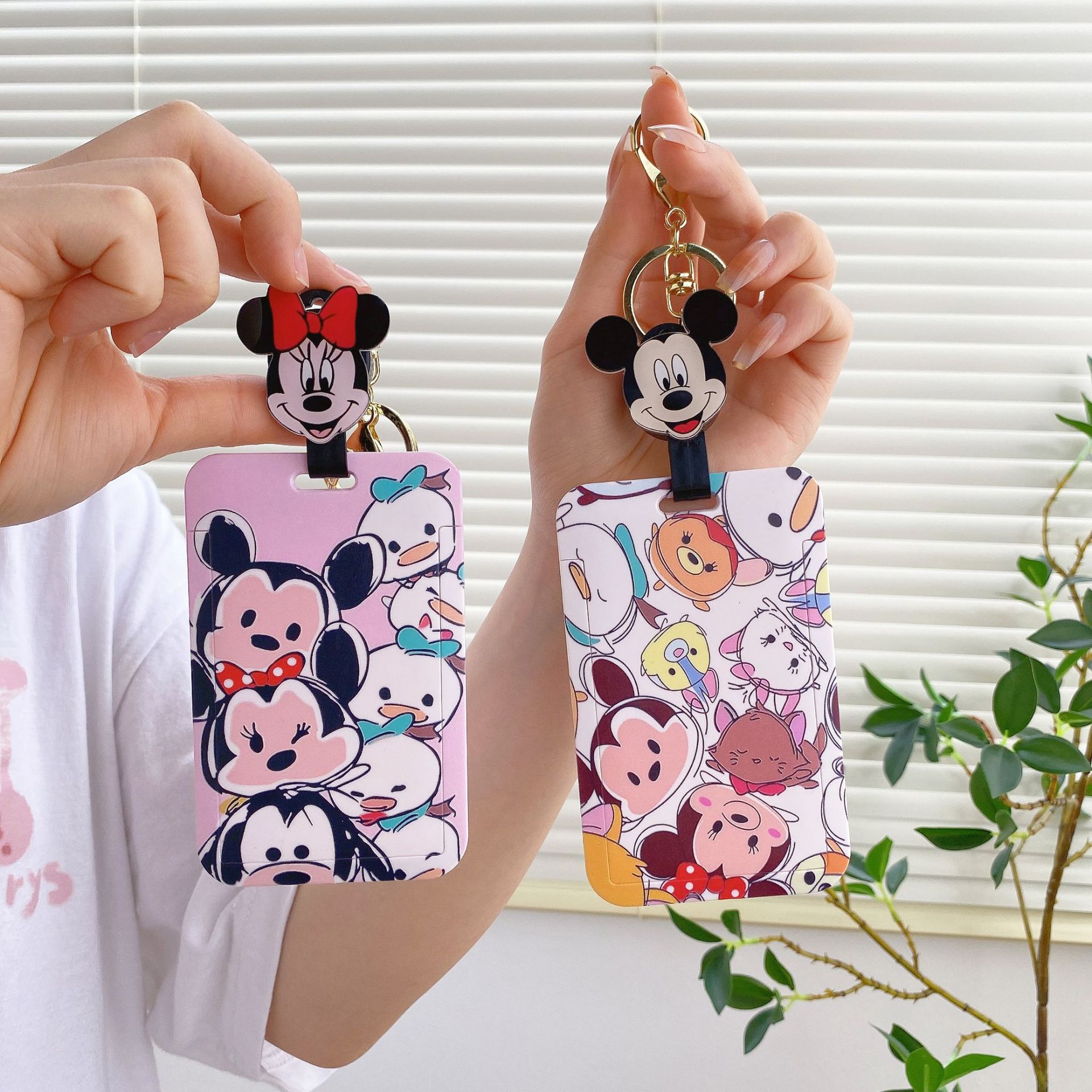 Cartoon Mickey Mouse Keychain  - Reel Cover reseña y precio